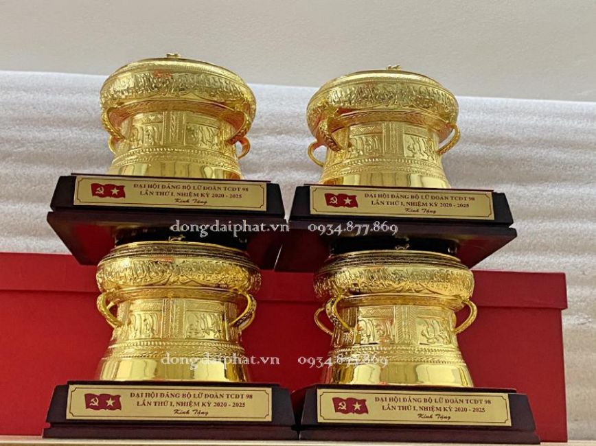 địa chỉ bán trống đồng mạ vàng