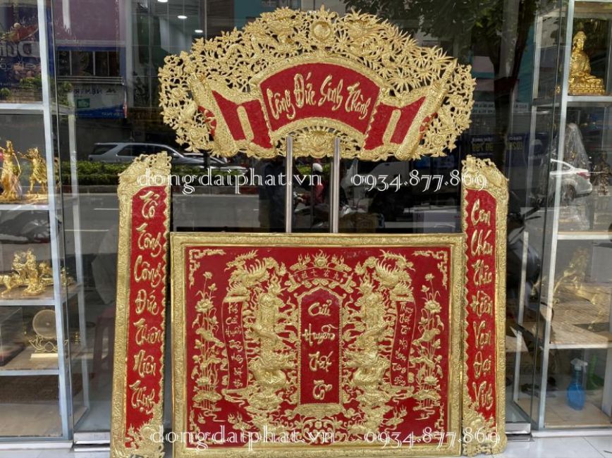 cửa hàng bán hoành phi câu đối