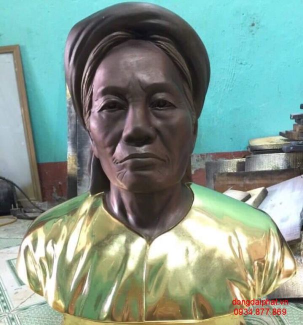 nhận đúc tượng chân dung bằng đồng nguyên chất đúc tượng chân dung cụ ông bằng đồng đỏ chất lượng