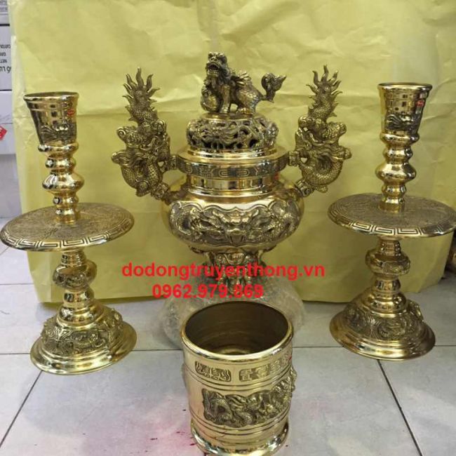 Bộ đỉnh đồng tam sự đại phát và bát nhang